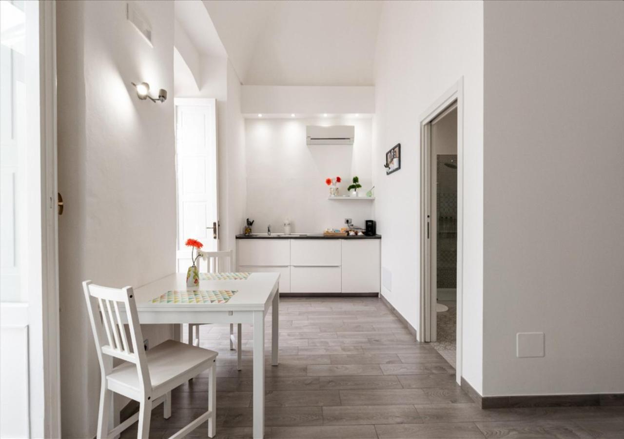 B&B 20 Archi Monopoli Exterior foto