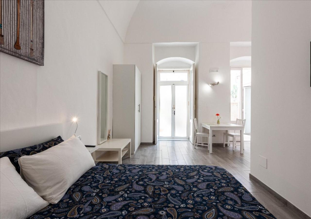 B&B 20 Archi Monopoli Exterior foto